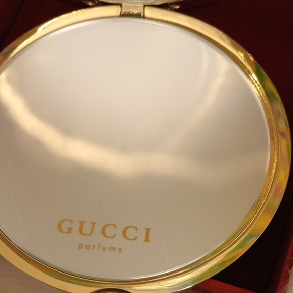 Gucci Gold Compact Mirror - Picture 6 of 10
